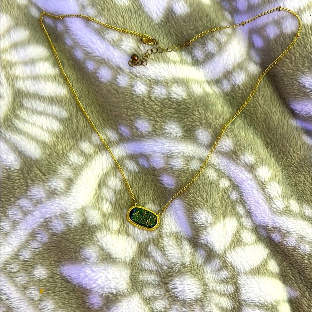 SHEIN Gold Necklace with Green Pendant